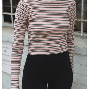 🥀SOLD🥀 Brandy Melville Santana Top